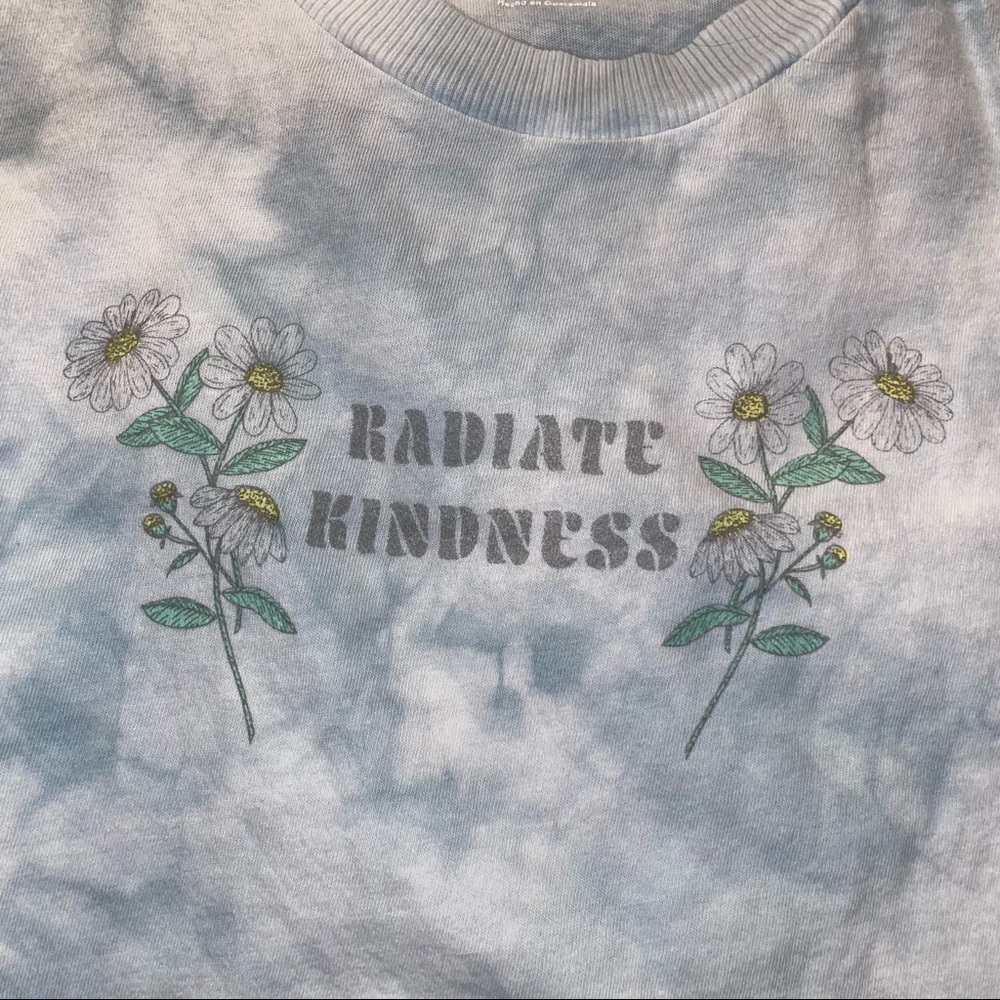 Oversized graphic tee